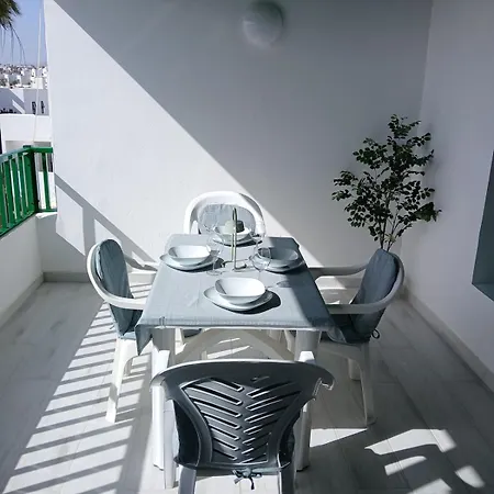 Enjoy Glorious Seaviews From Vista Mar Apartment